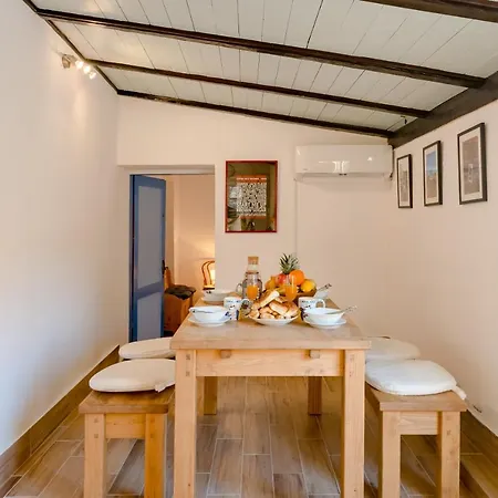 Apartment Lct Alberti Palace