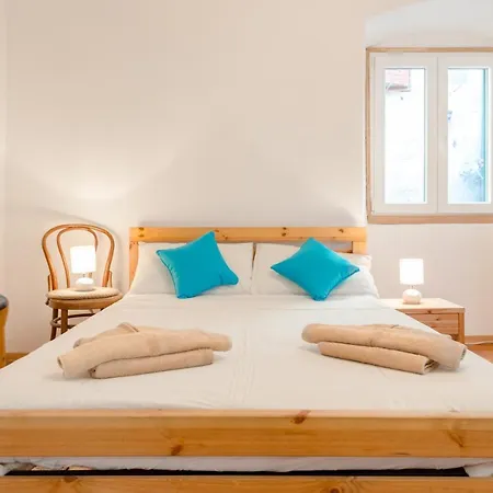 Lct Alberti Palace Apartment
